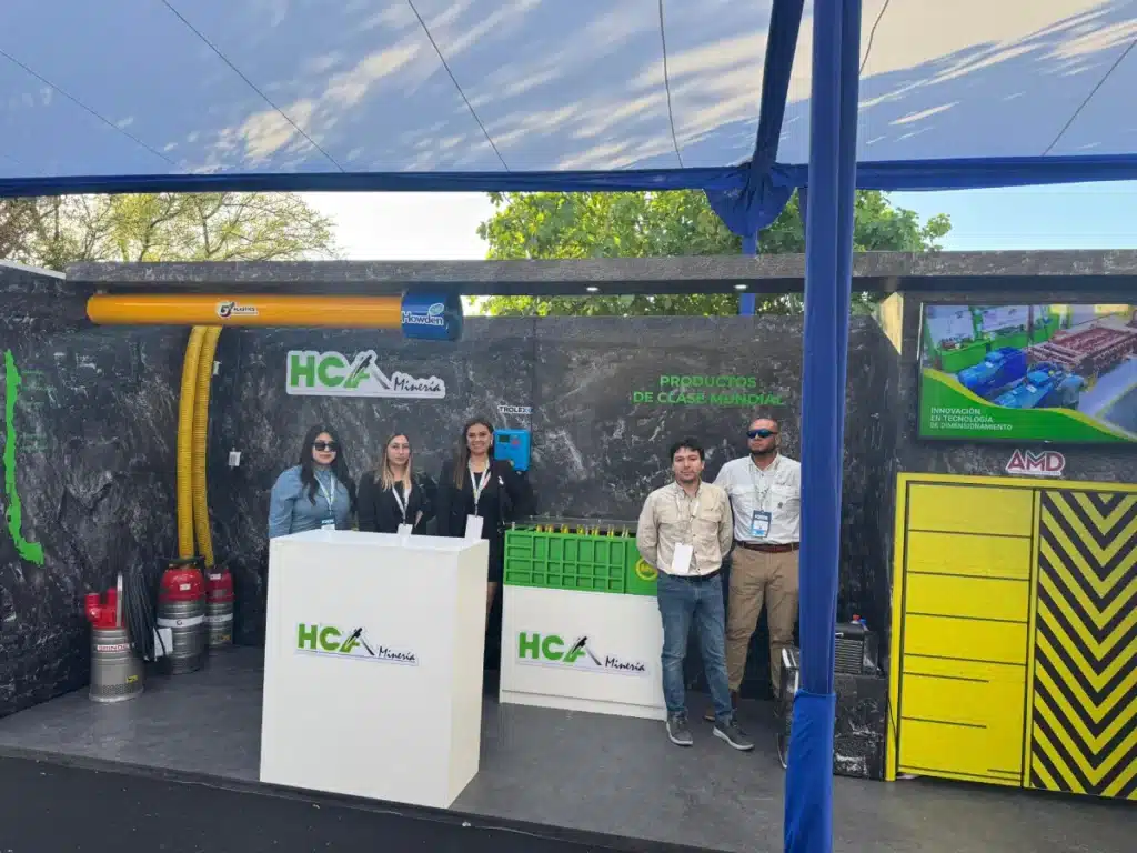 Equipo representante de HCA Minería en Forede 2024.